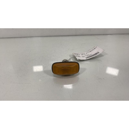 Repetiteur clignotant avant droit  (Feux) NISSAN ALMERA 1 Photo n°1