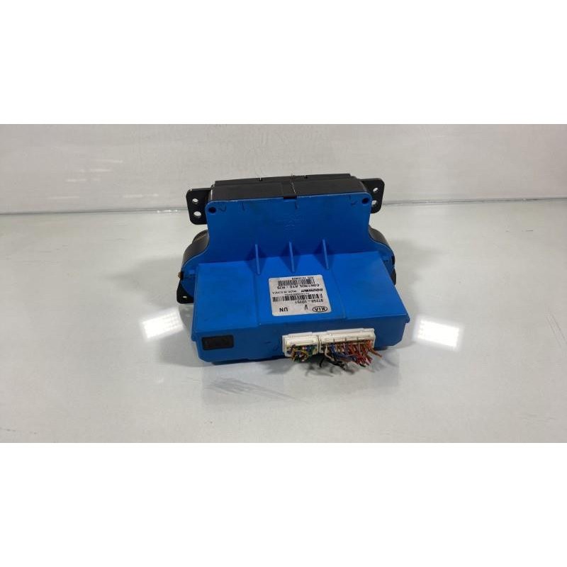 Commande chauffage KIA CARENS 3 Photo n°2