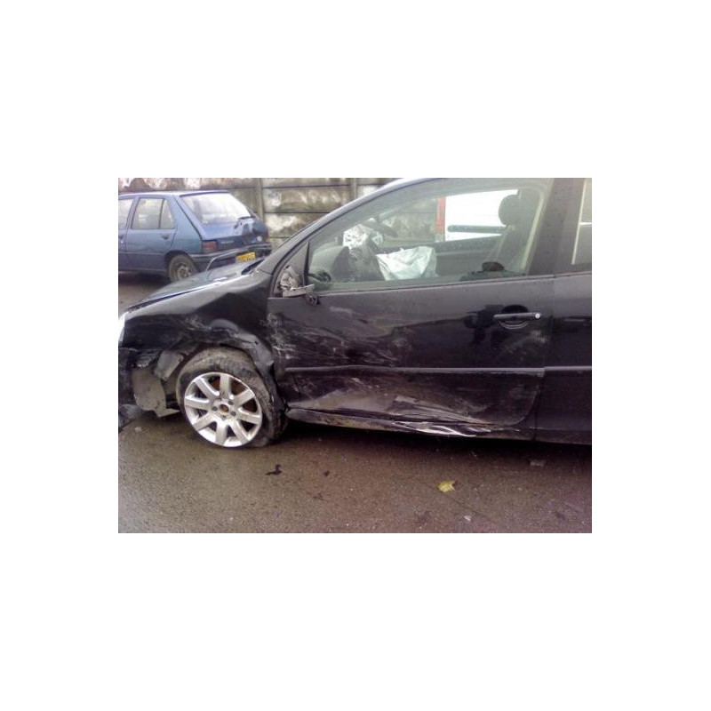 Bouton de warning VOLKSWAGEN GOLF 5 Photo n°8