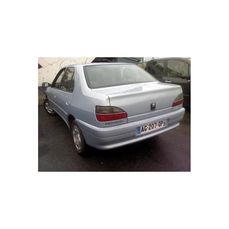 Malle/Hayon arriere PEUGEOT 306 Photo n°6