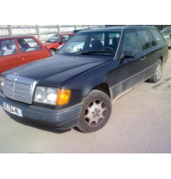 Capot MERCEDES 250 T124