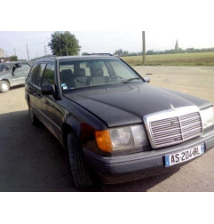 Capot MERCEDES 250 T124