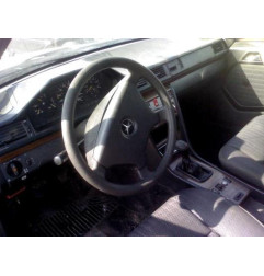 Capot MERCEDES 250 T124