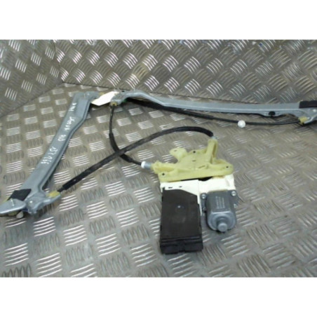 Leve vitre electrique avant droit RENAULT LAGUNA 3 Photo n°1