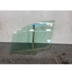 Vitre avant gauche PEUGEOT 208 1