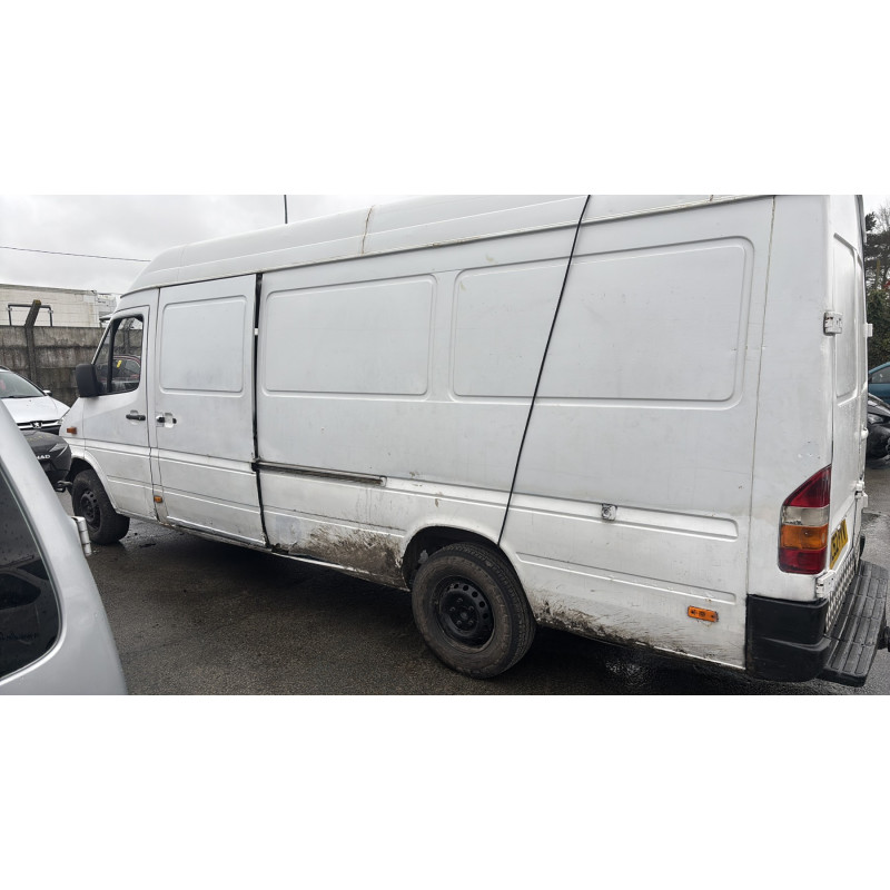 Custode avant gauche (porte) MERCEDES SPRINTER 1 Photo n°8