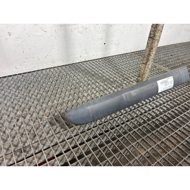 Baguette de porte arriere droite RENAULT CLIO 2 CAMPUS Photo n°1