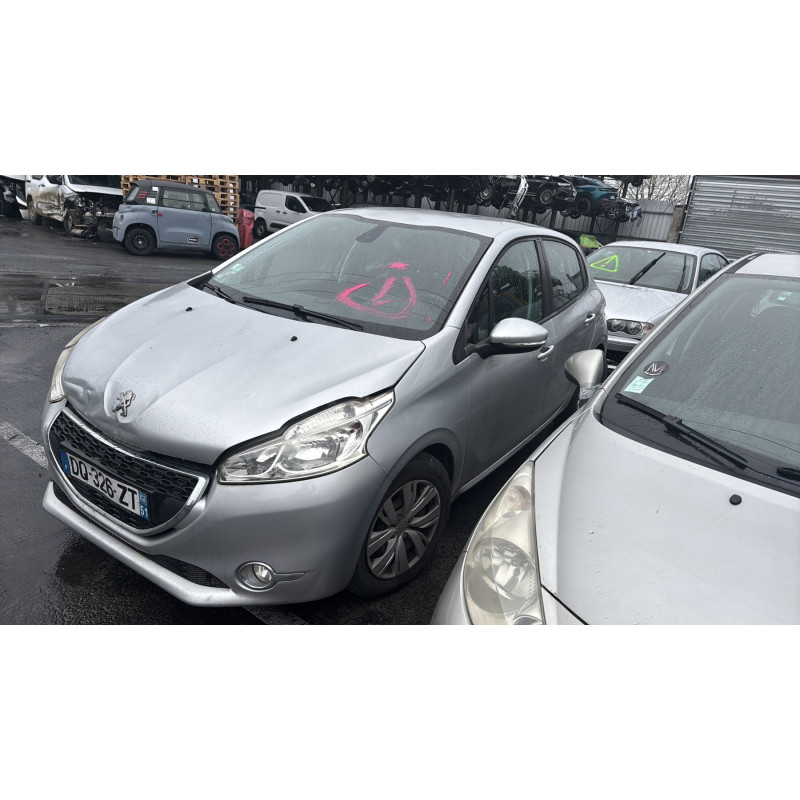 Custode avant gauche (porte) PEUGEOT 208 1 Photo n°5