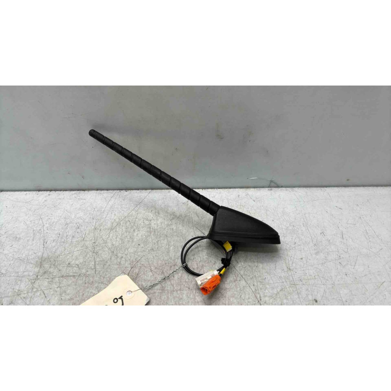 Antenne CITROEN BERLINGO 3 M Photo n°2