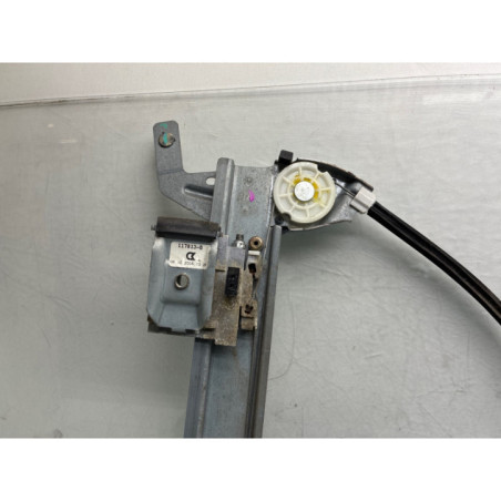 Leve vitre electrique avant gauche RENAULT MEGANE 2 Photo n°1
