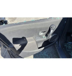 Amortisseur avant droit RENAULT CLIO 3