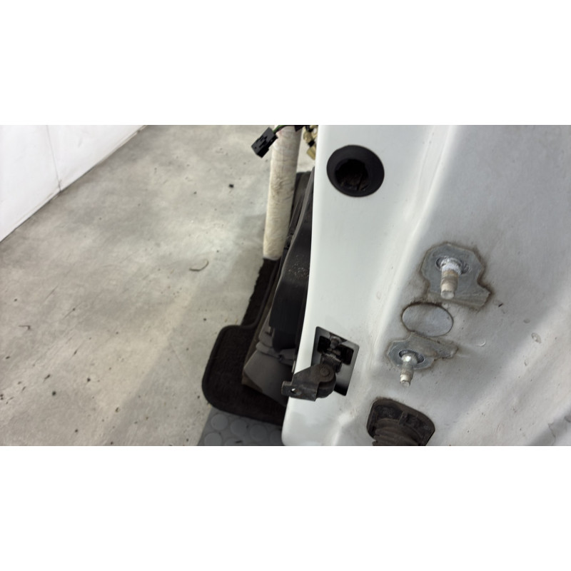 Porte avant gauche RENAULT CLIO 4 Photo n°4