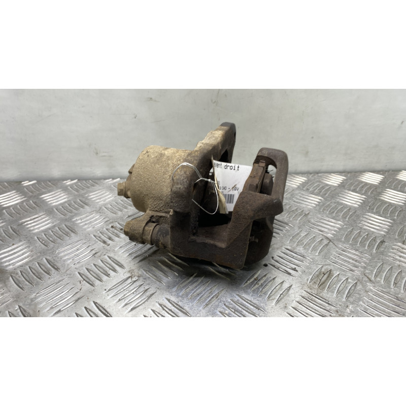 Etrier avant droit (freinage) TOYOTA RAV4 2 Photo n°6