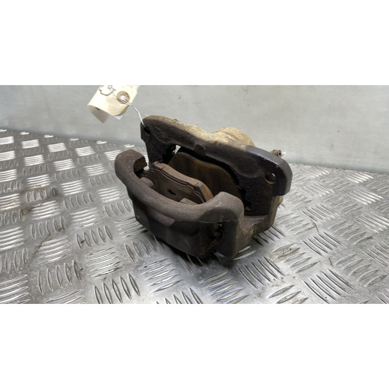 Etrier avant droit (freinage) TOYOTA RAV4 2 Photo n°8
