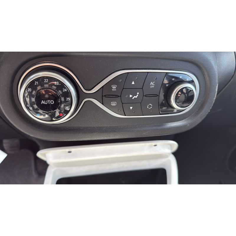 Commodo phare RENAULT TWINGO 3 Photo n°19