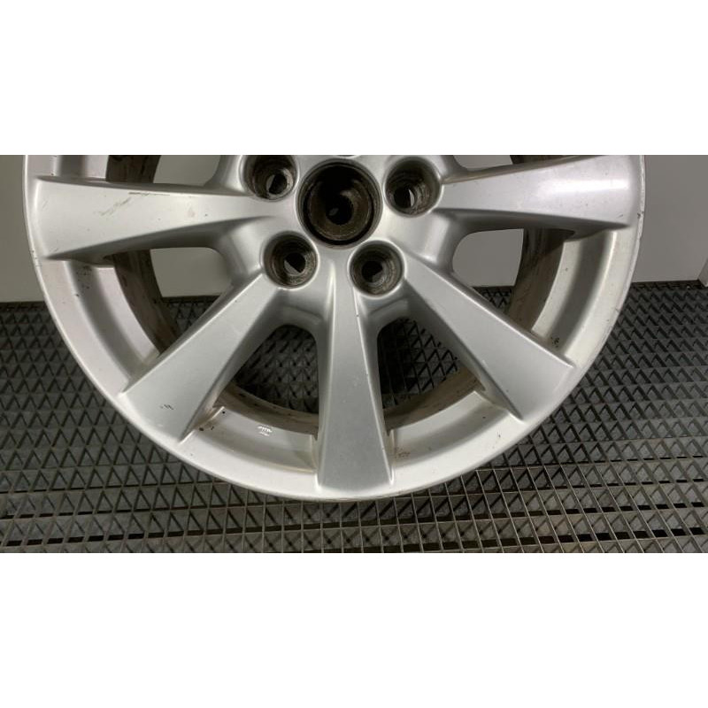 Jante TOYOTA AVENSIS 3 Photo n°1