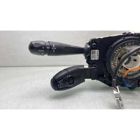 Com (Bloc Contacteur Tournant+Commodo Essuie Glace+Commodo Phare) PEUGEOT 208 1