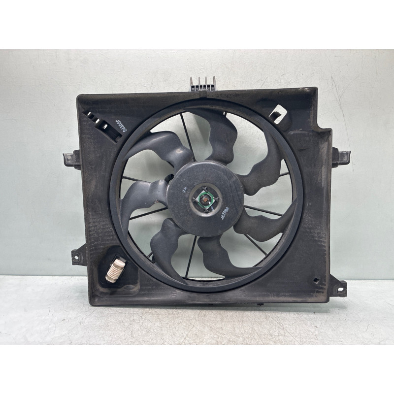 Moto ventilateur radiateur KIA CEE-D 2 Photo n°4