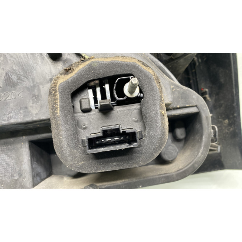 Feu arriere principal droit (feux) CITROEN C3 3 Photo n°4