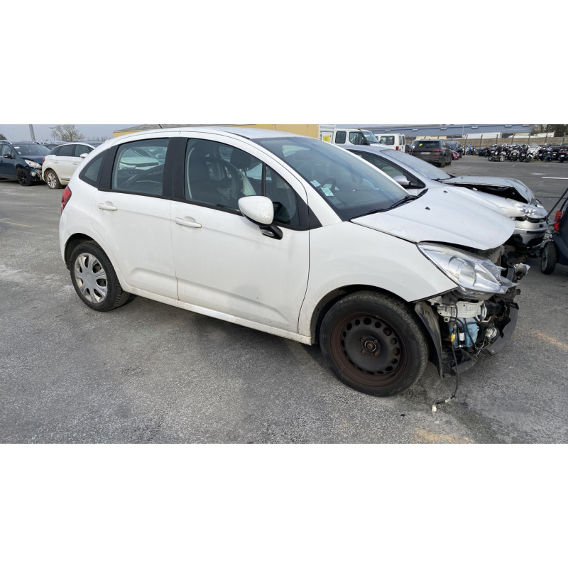 Volant CITROEN C3 2 Photo n°10