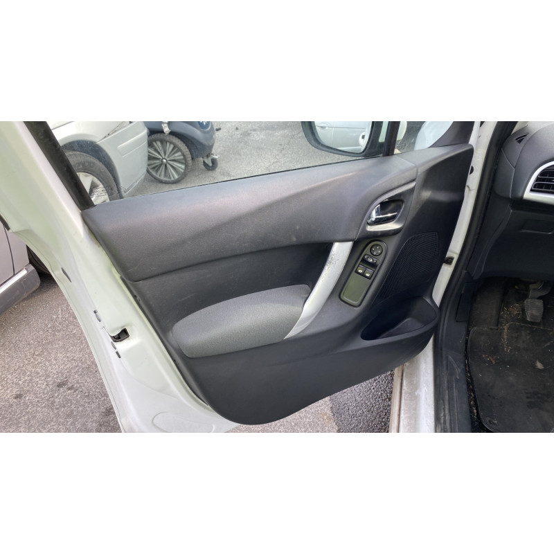 Volant CITROEN C3 2 Photo n°12