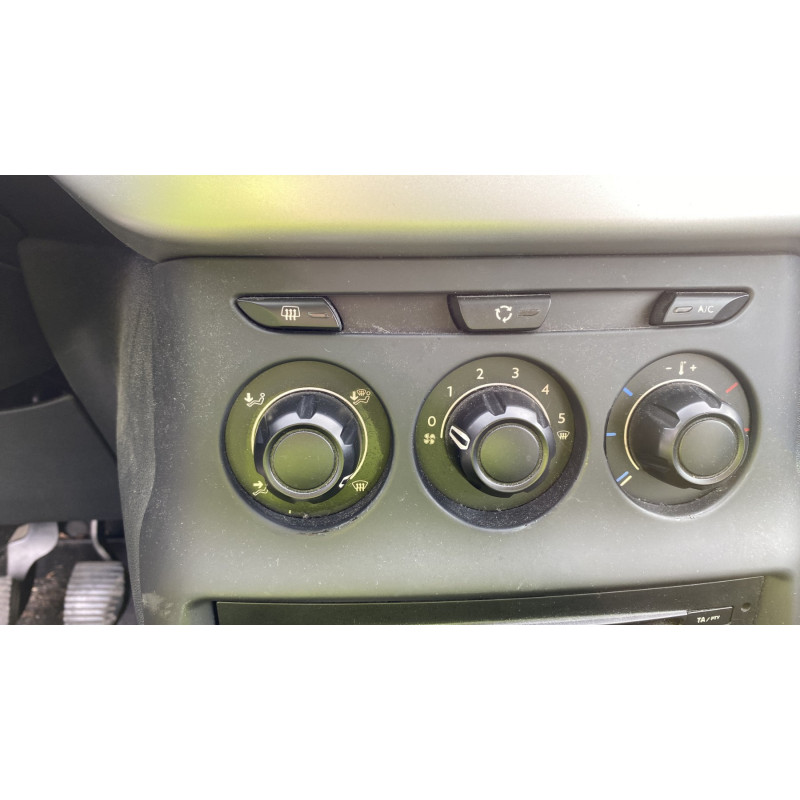 Volant CITROEN C3 2 Photo n°19