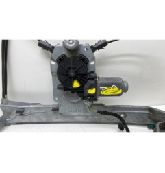 Leve vitre electrique avant droit RENAULT CLIO 3