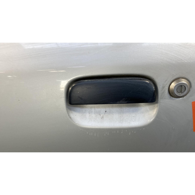 Porte avant gauche SUZUKI ALTO 2 Photo n°6