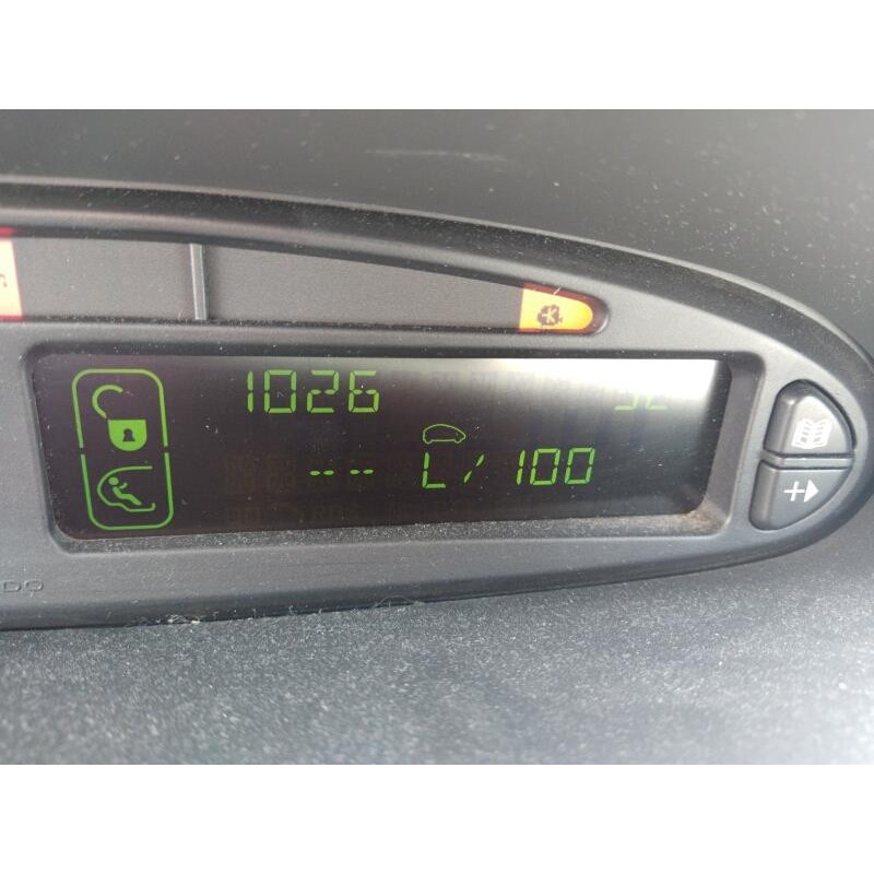 Moteur CITROEN XSARA PICASSO Photo n°15