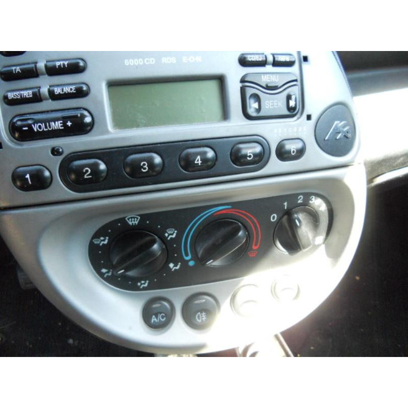 Etrier avant droit (freinage) FORD KA 1 Photo n°9