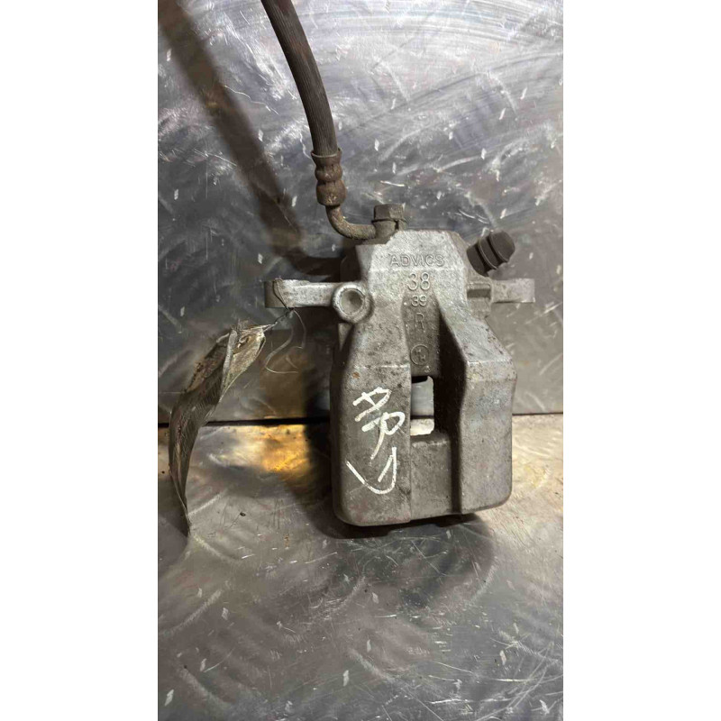 Etrier arriere droit (freinage) TOYOTA RAV4 3 Photo n°1