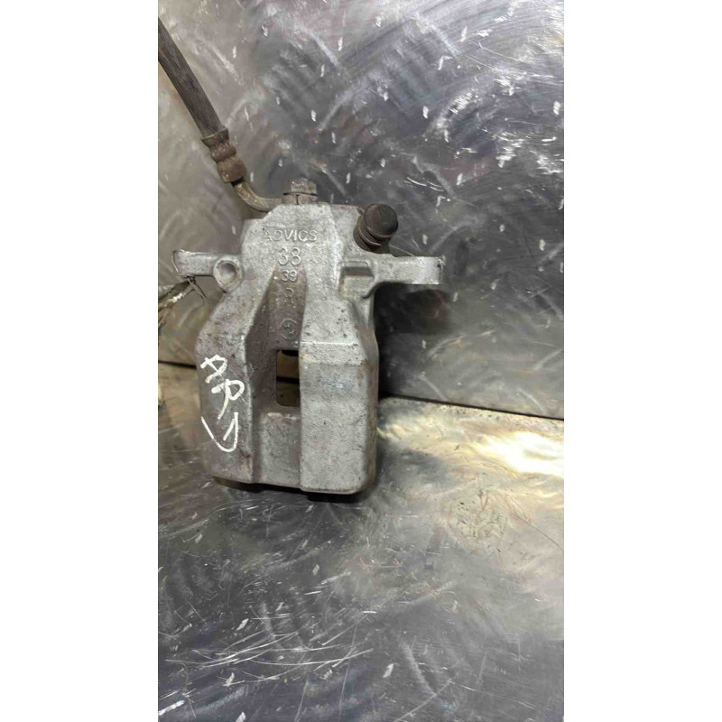 Etrier arriere droit (freinage) TOYOTA RAV4 3 Photo n°3