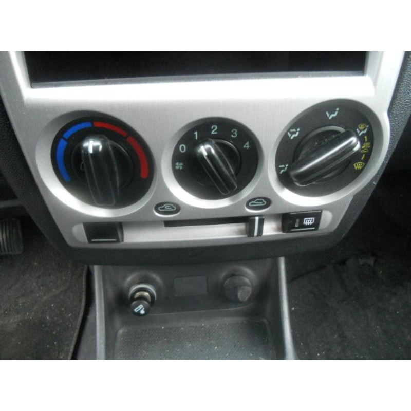 Etrier arriere droit (freinage) HYUNDAI GETZ Photo n°10