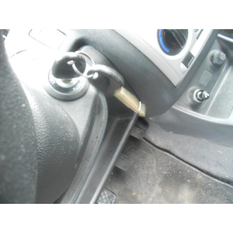 Etrier arriere droit (freinage) HYUNDAI GETZ Photo n°12