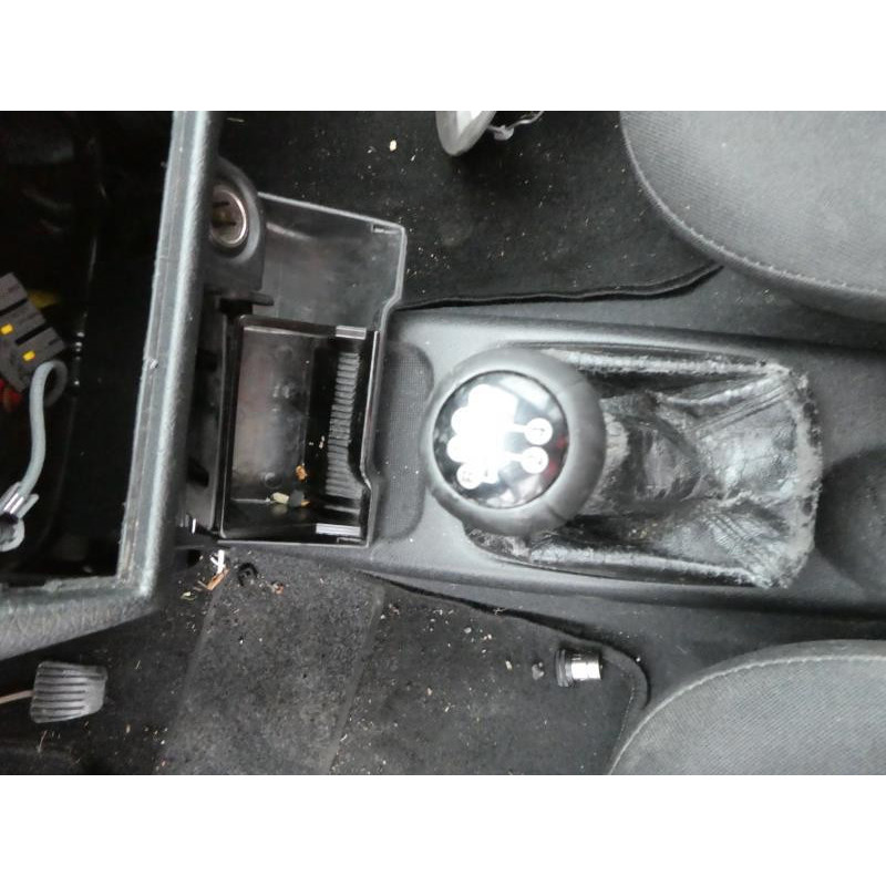 Porte arriere gauche OPEL CORSA B Photo n°8