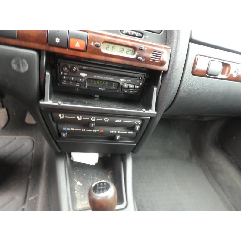 Etrier avant droit (freinage) CITROEN XANTIA Photo n°12