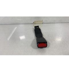 Attache ceinture arriere centrale OPEL AGILA B Photo n°1