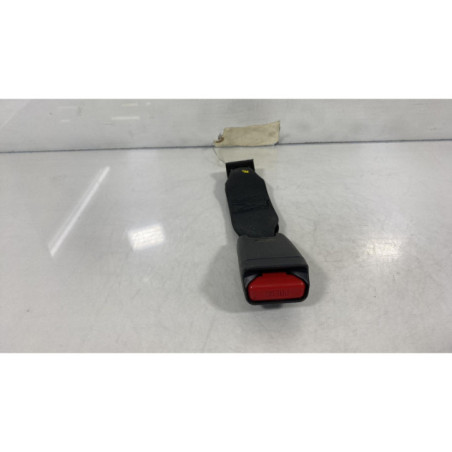 Attache ceinture arriere centrale OPEL AGILA B Photo n°1