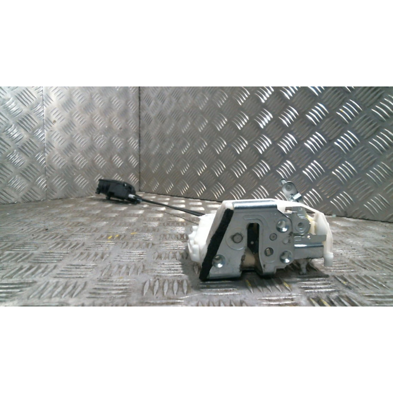 Serrure arriere droit OPEL AGILA B Photo n°2