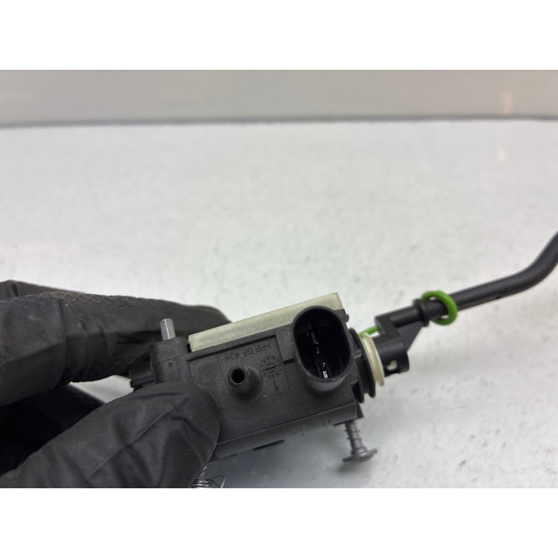 Actionneur verrou trappe d'essence BMW SERIE 5 F11 Photo n°2