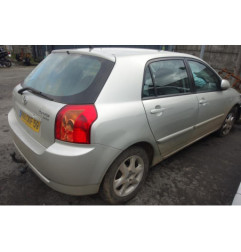 Etrier avant gauche (freinage) TOYOTA COROLLA 10