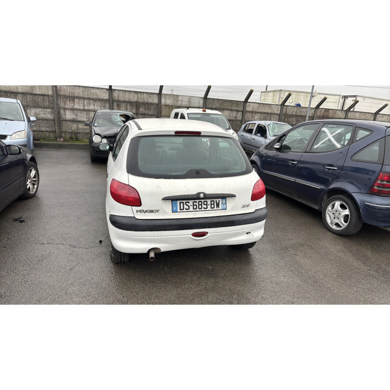 Boitier de prechauffage PEUGEOT 206 Photo n°8