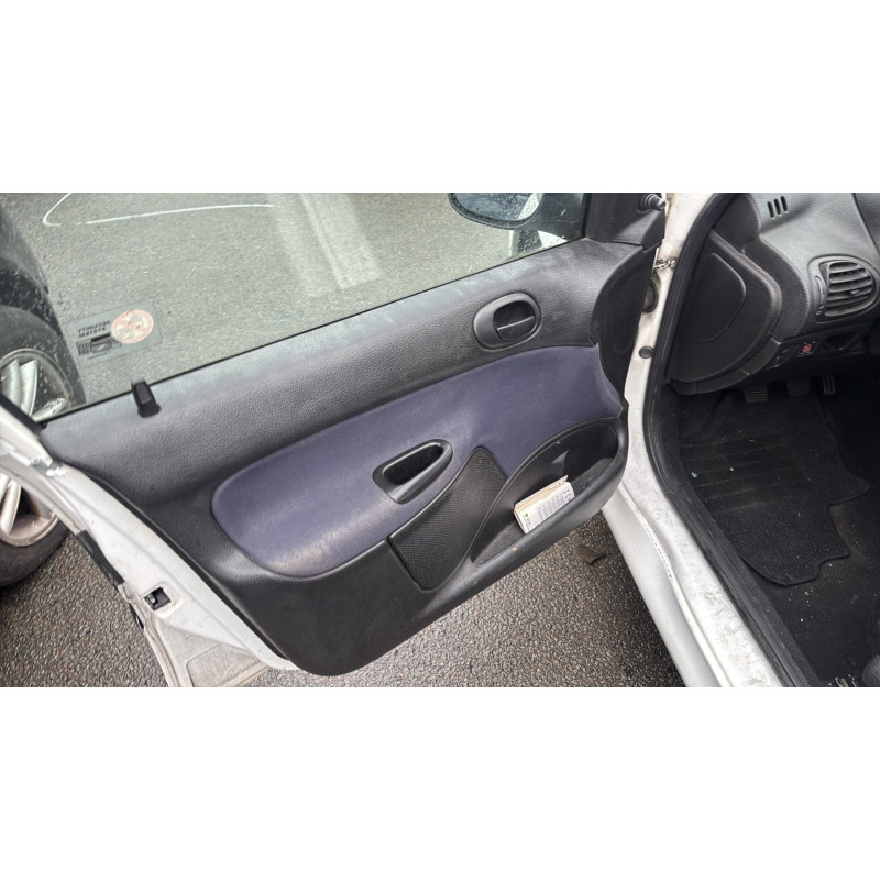 Boitier de prechauffage PEUGEOT 206 Photo n°12