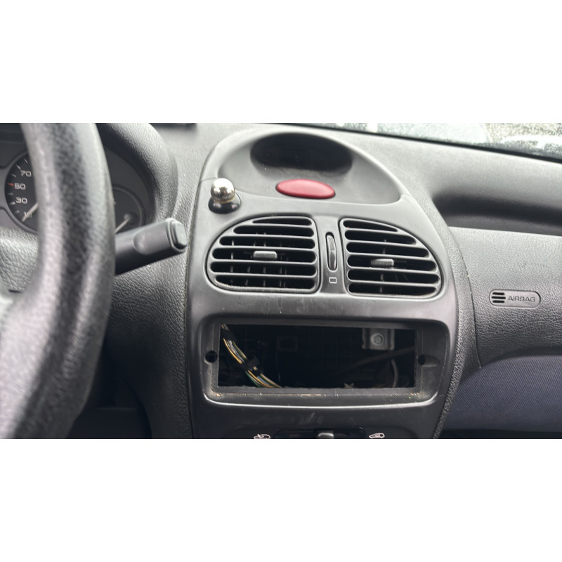 Boitier de prechauffage PEUGEOT 206 Photo n°18