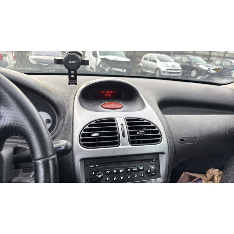 Boitier de prechauffage PEUGEOT 206 Photo n°18