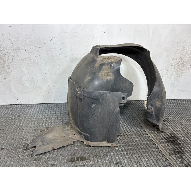 Pare boue avant droit AUDI A3 2 Photo n°1