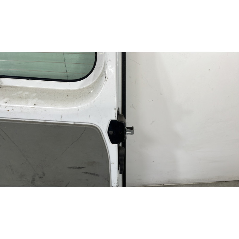 Porte de coffre droit RENAULT TRAFIC 2 Photo n°3