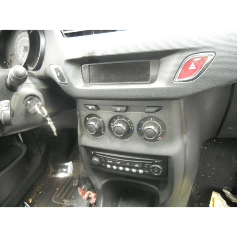 Poignee porte avant droit CITROEN C3 2 Photo n°10