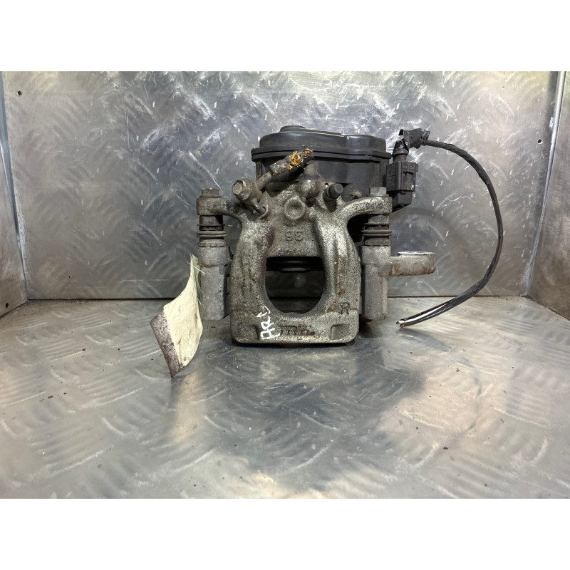 Etrier arriere droit (freinage) RENAULT KADJAR Photo n°3