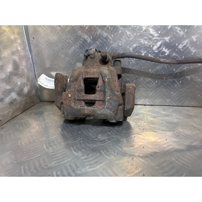 Etrier avant gauche (freinage) FIAT DOBLO 2 Photo n°1